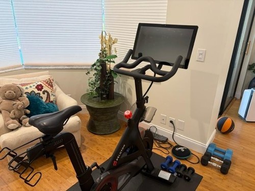 Peloton bike with touchscreen - peloton,