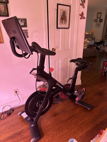 Peloton bike - peloton,