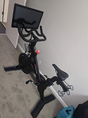 Peloton bike - peloton,