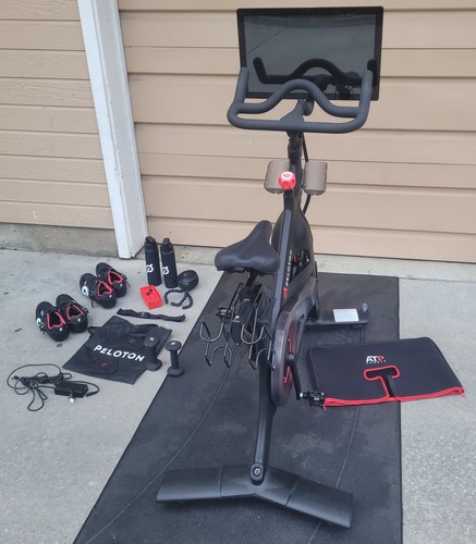 Peloton bike complete - peloton, +