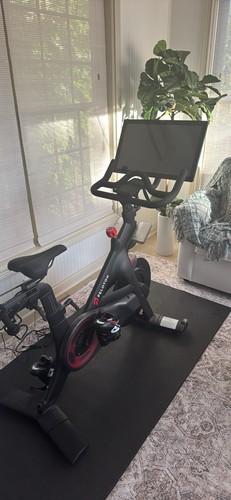 Peloton bike mint condition - mint,